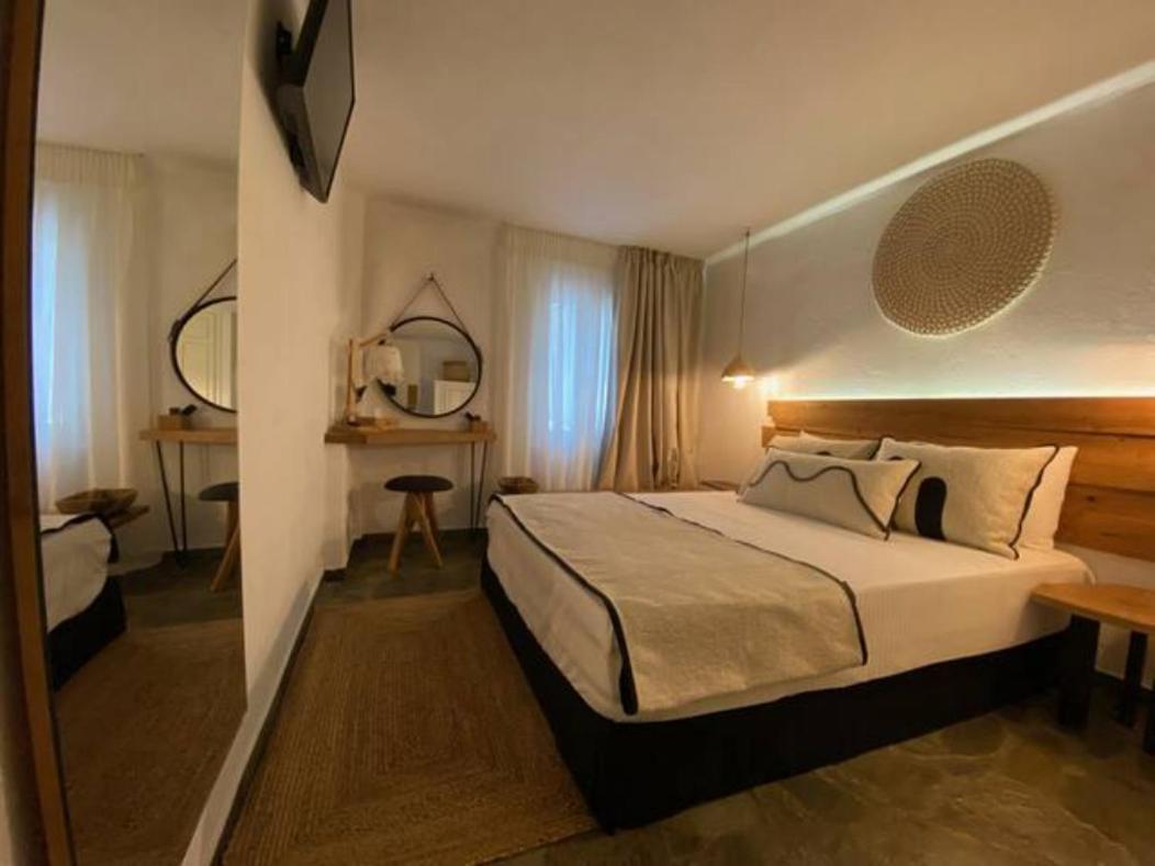 Papikinou Bay Suites Adamantas Eksteriør billede